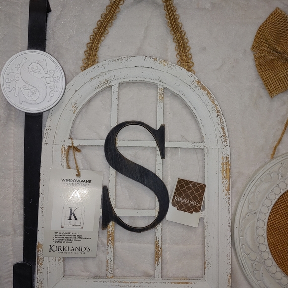 NWT 4 piece S Monogram home decor.  New with tag.  OBO - Picture 4 of 12